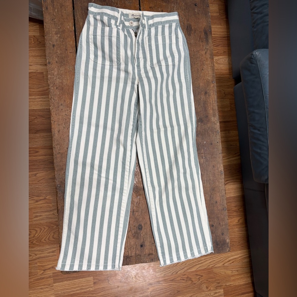 Madewell, high waisted jeans.